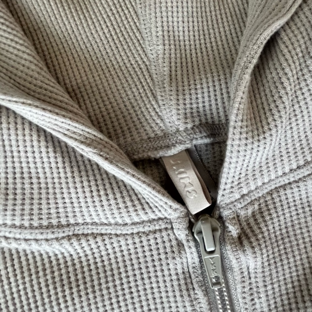 Women’s Skims Waffle Knit Cropped Zip Up